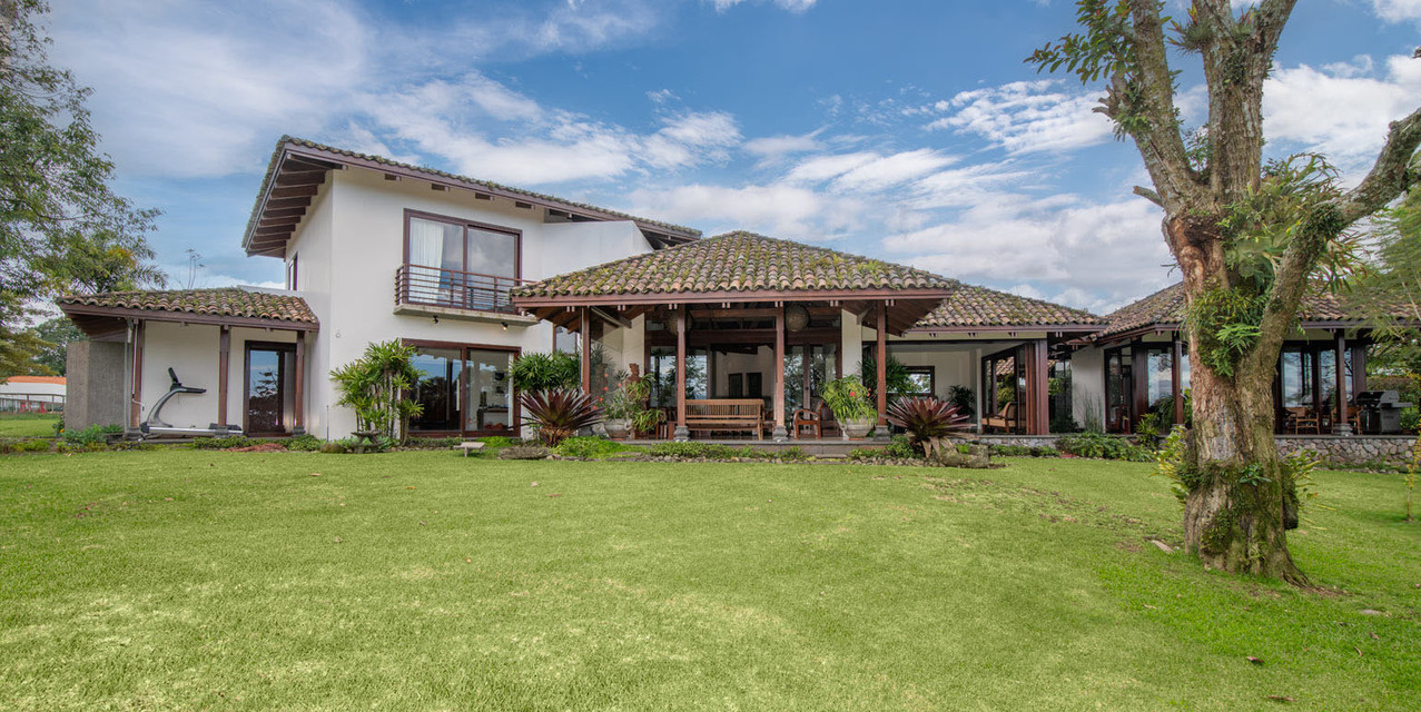 Monterán Greenside Home — photo