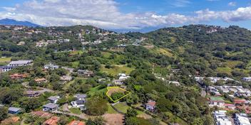 Lote Escondido Spectacular Views in Santa Ana