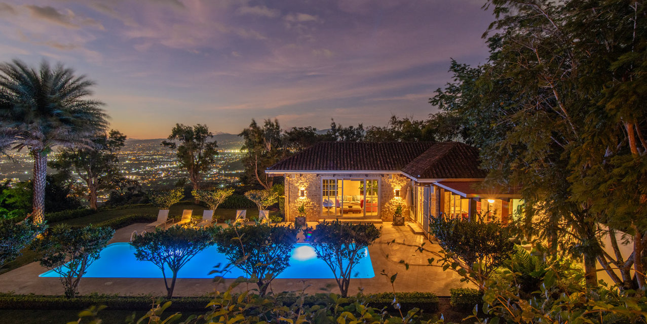 Villa del Tramonto Escazú — photo