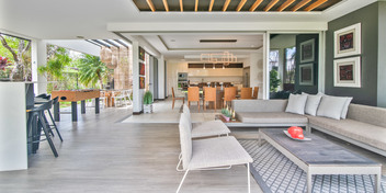 Lumi Modern Home at Espinal