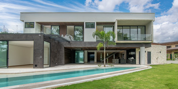 Aqua Vogue Home at Valle del Sol
