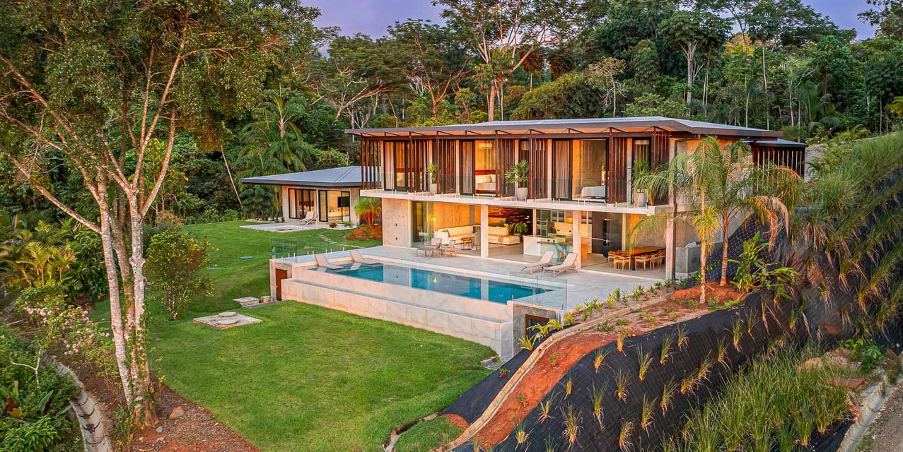 The Union Oceanview Estate in Uvita — photo