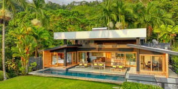 Horizon 360 Lookout Home at Uvita