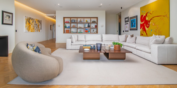 Modern Flow Apartment @ Solaris