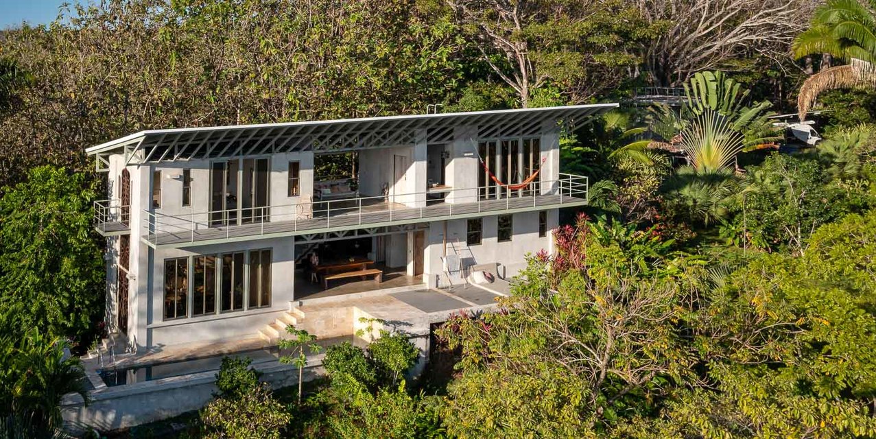 Villa Susumna at Montezuma — photo