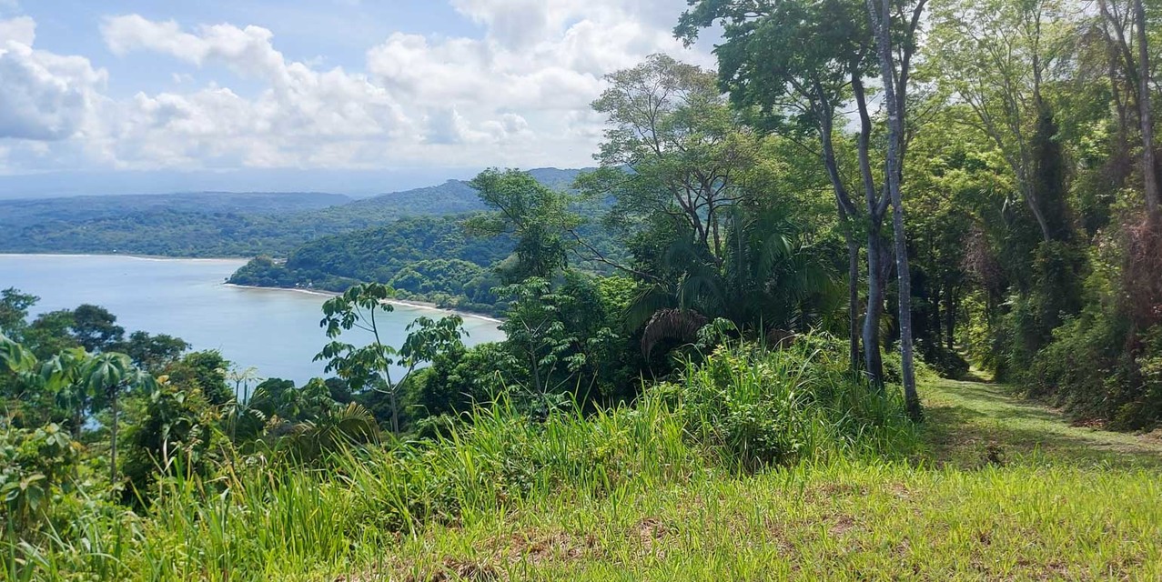 Finca Paraíso Mar y Selva en Garabito, Puntarenas — photo