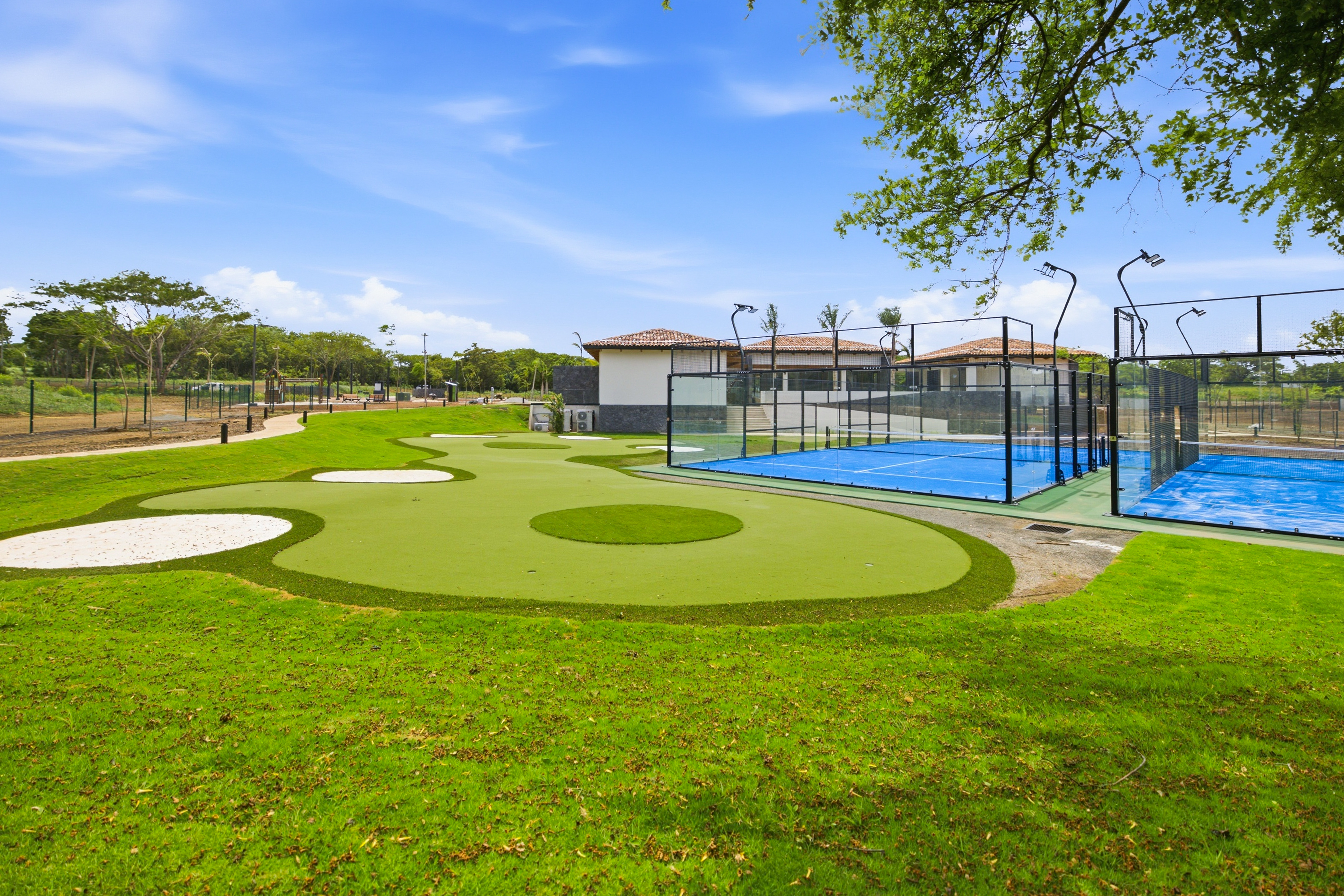 Lote en Hacienda Pinilla con acceso al JW Marriott - foto 12 of 15