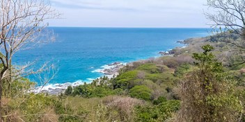Ocean View Lot Las Manchas Beach near Montezuma