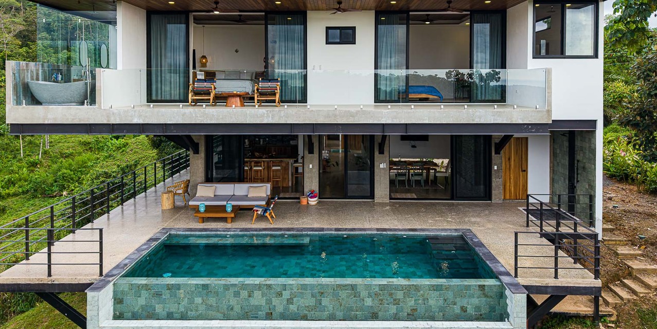 OceanBreeze Tropical Modern Home in Uvita — photo