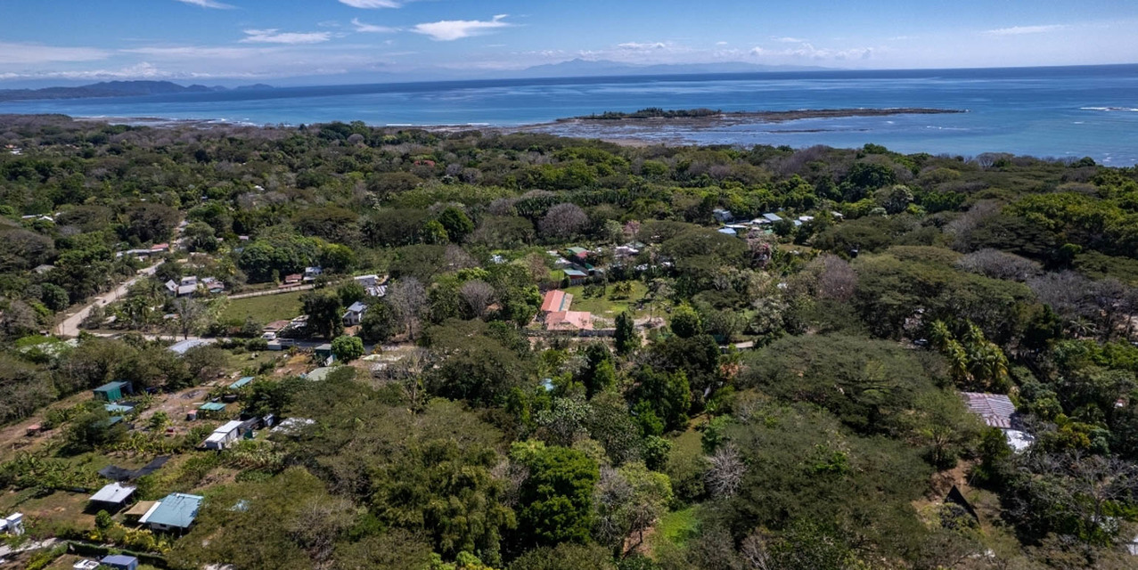 Prime 3-Hectare Development Land – 4 Minutes from the Beach — photo