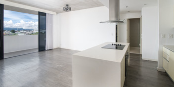 Top Floor 2-Br Apt. with a view at Escazú Village