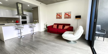 Great 1-Br Furnished Apt with Private Terrace at Escazú Village