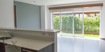 Garden Apartment in Distrito 4