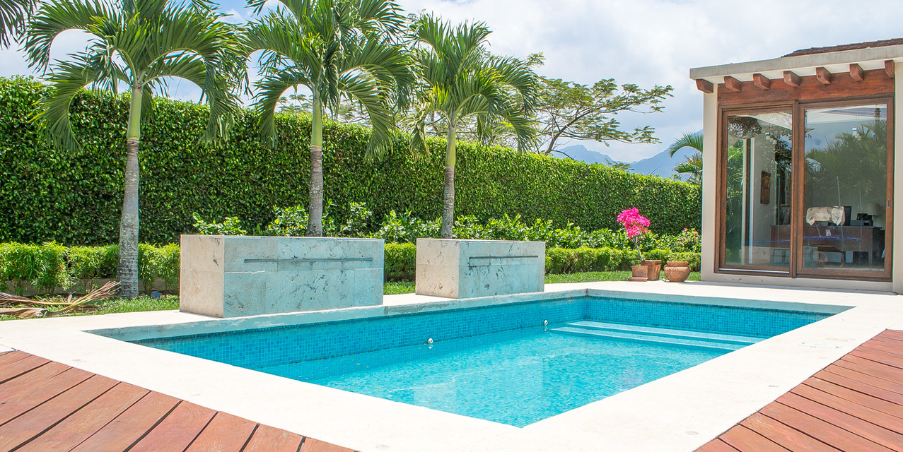 Investment: Ambar Home in Cerro Alto — photo