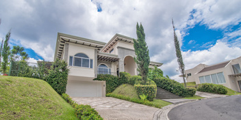The Uptown Home
