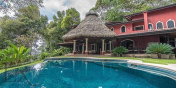 Shanti Mar Villa in Dominical