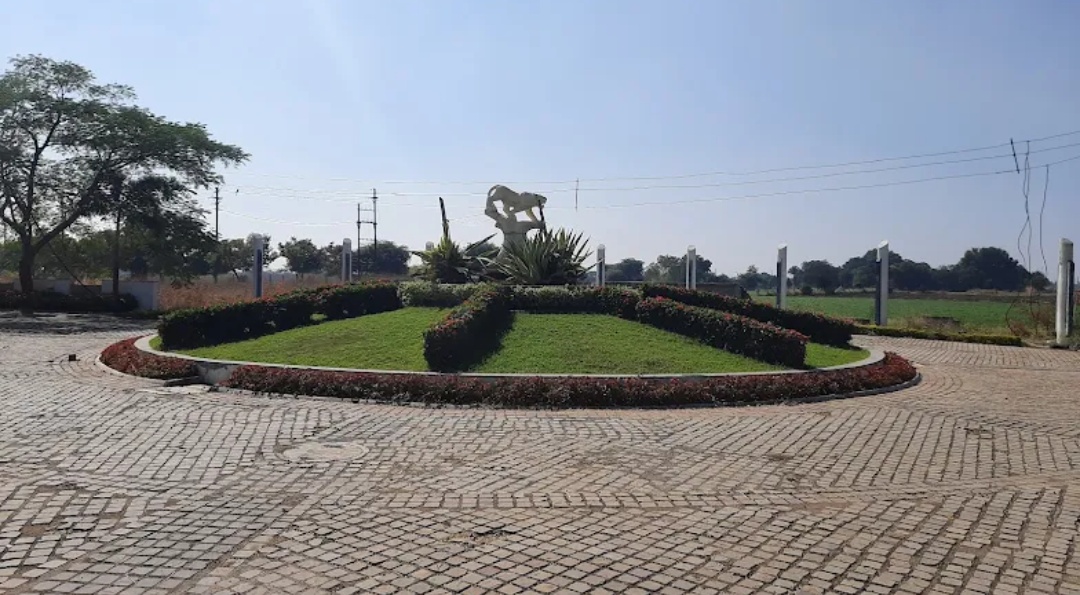 1000 Sqft Land/ Plot for Sale in TCS square, Super Corridor, Indore