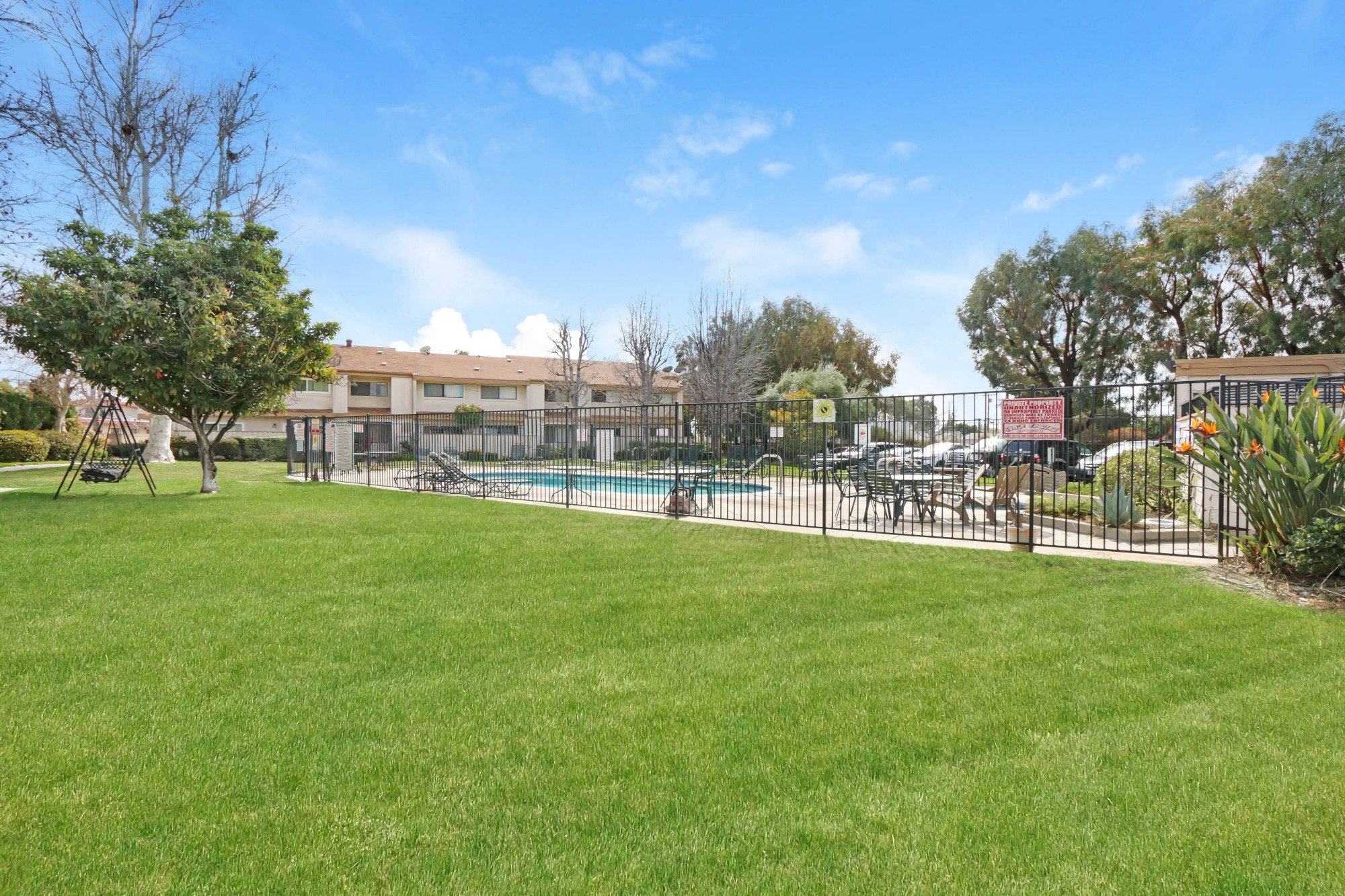 10153 Arleta Ave, Arleta, California 91331 is For Sale Liliana Morales