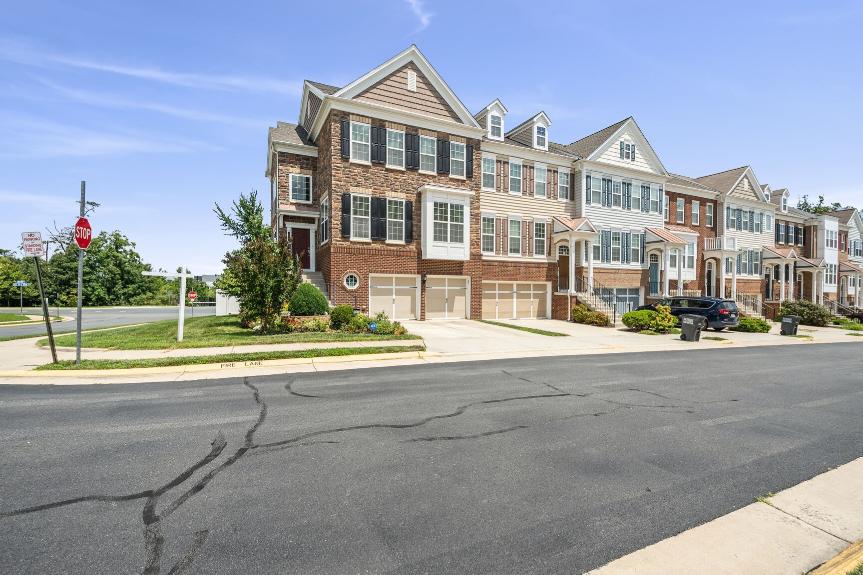 43616 White Cap Ter., Chantilly, VA 20151 is For Sale Byron Hudtloff