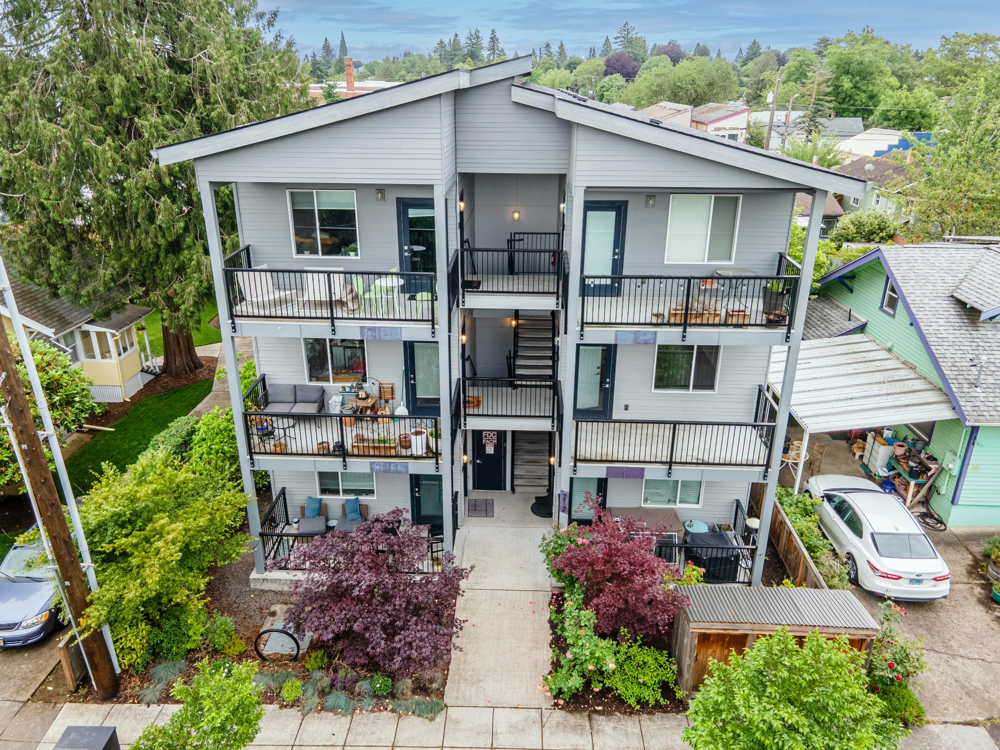 212 NE 79th Ave, Portland, OR 97213 is For Sale Lovejoy Real Estate