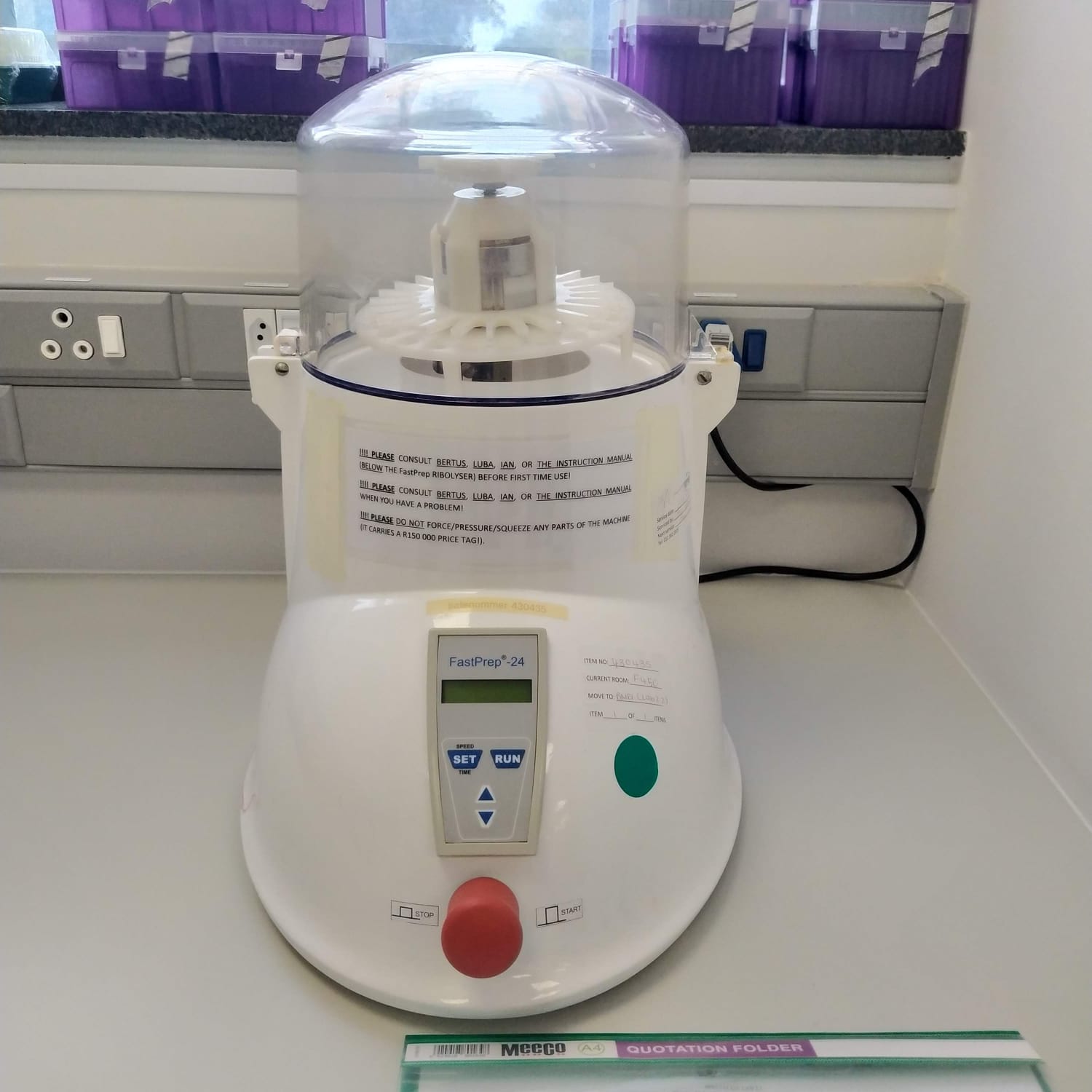 FastPrep-24™ Classic bead beating grinder and lysis system