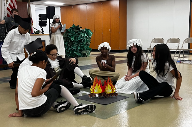 Image of 5th grade "Walk Through the Revolution" students participants.