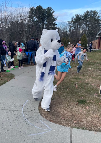 Pat the Polar Bear in the Fun Run