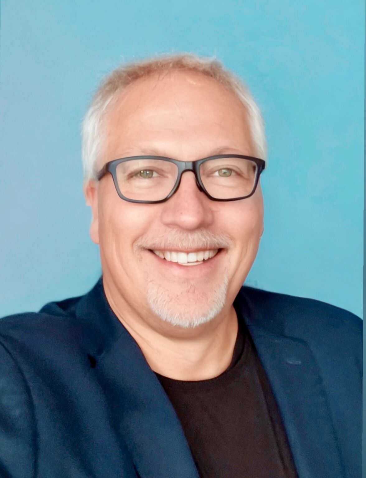 Graduation speaker: Jeffrey W. Piontek