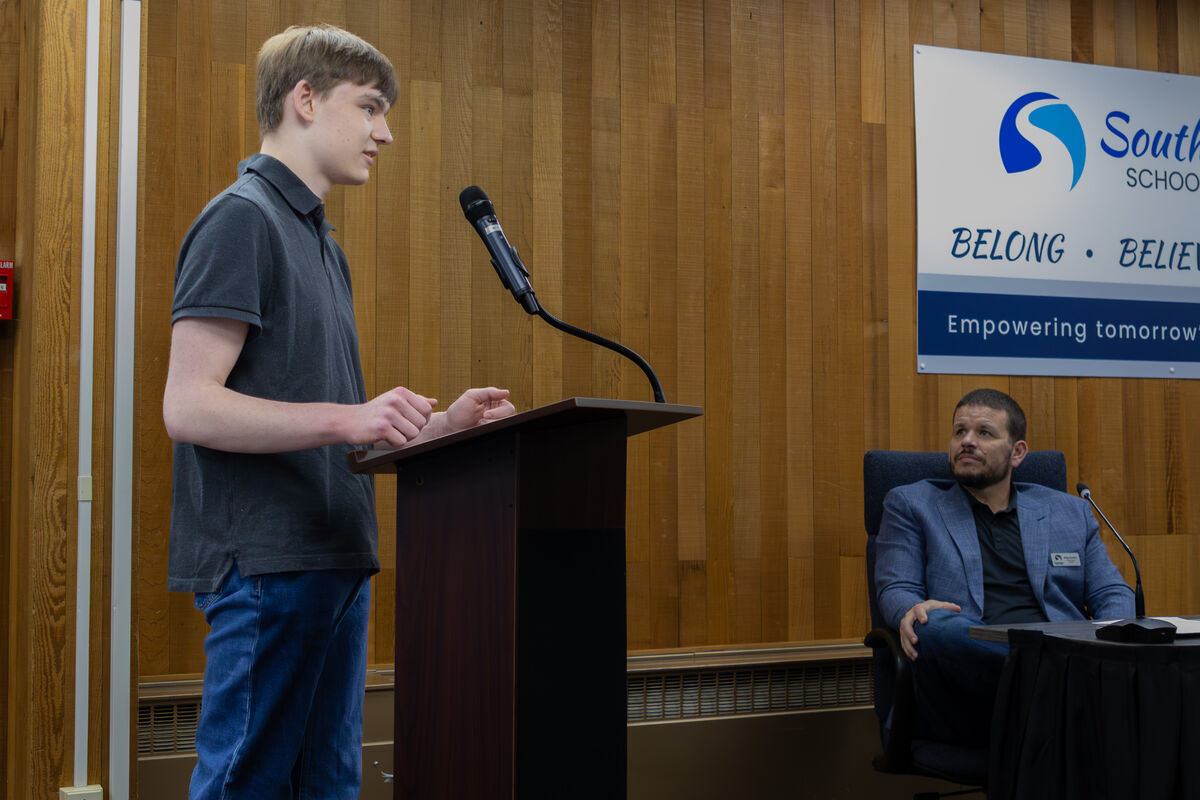 Wren, SKHS student speaking at school board meeting