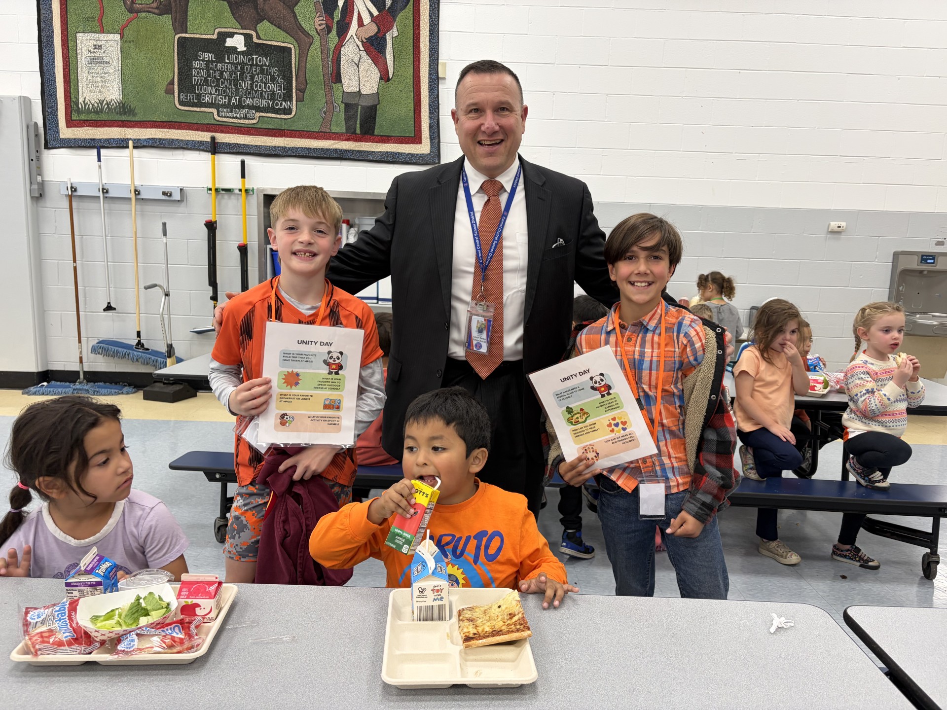 Students Support Unity Day 