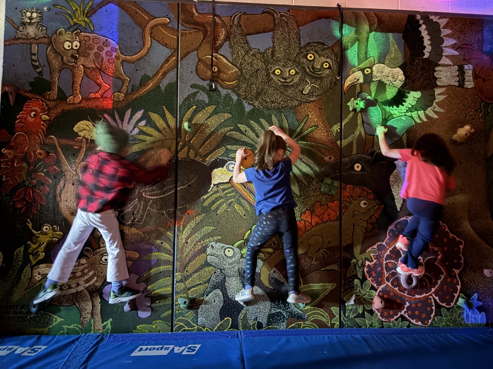 Spooky Obstacle Course at Kent Primary 