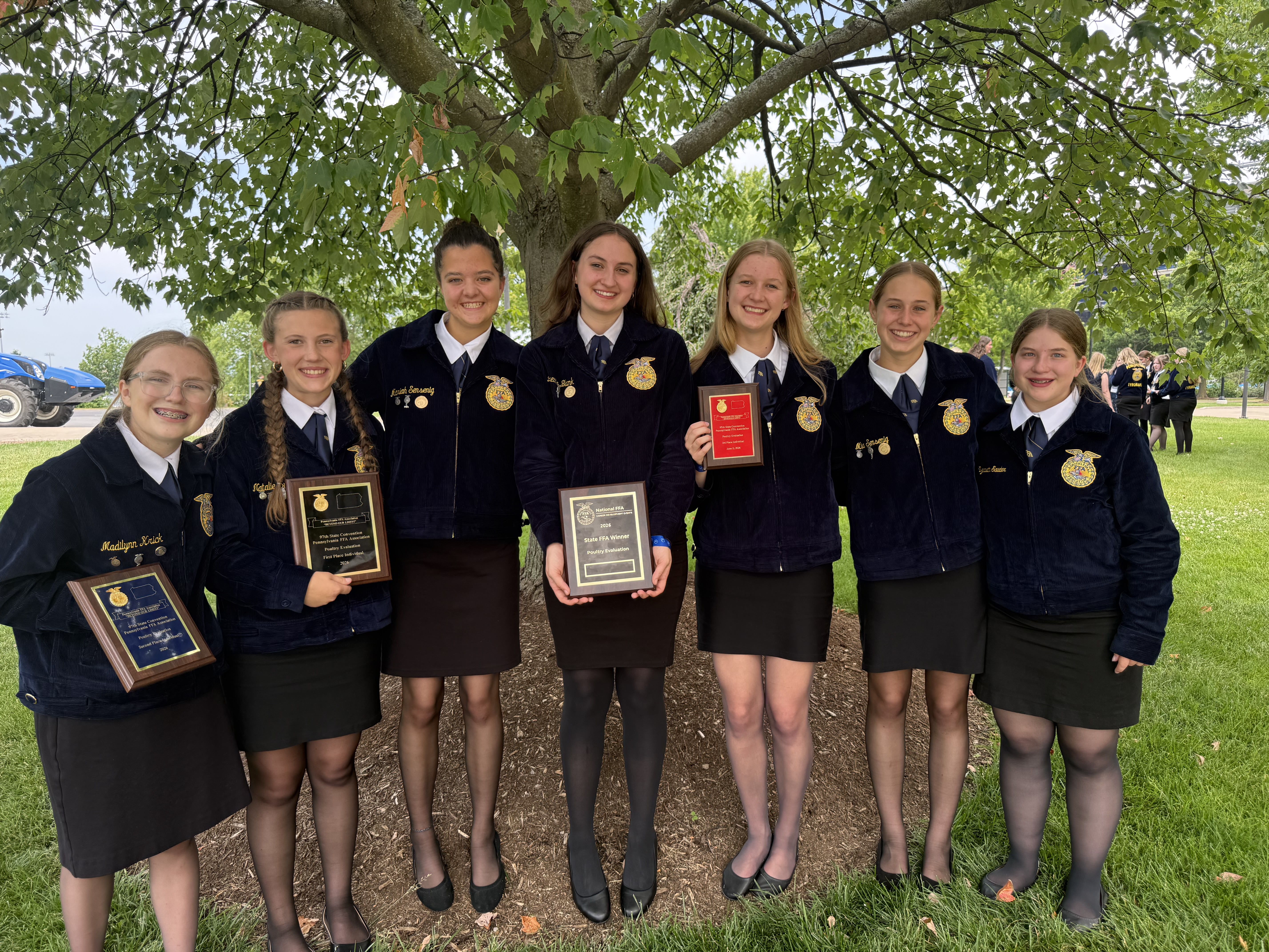 Grassland FFA Poultry Team Advances to Nationals!