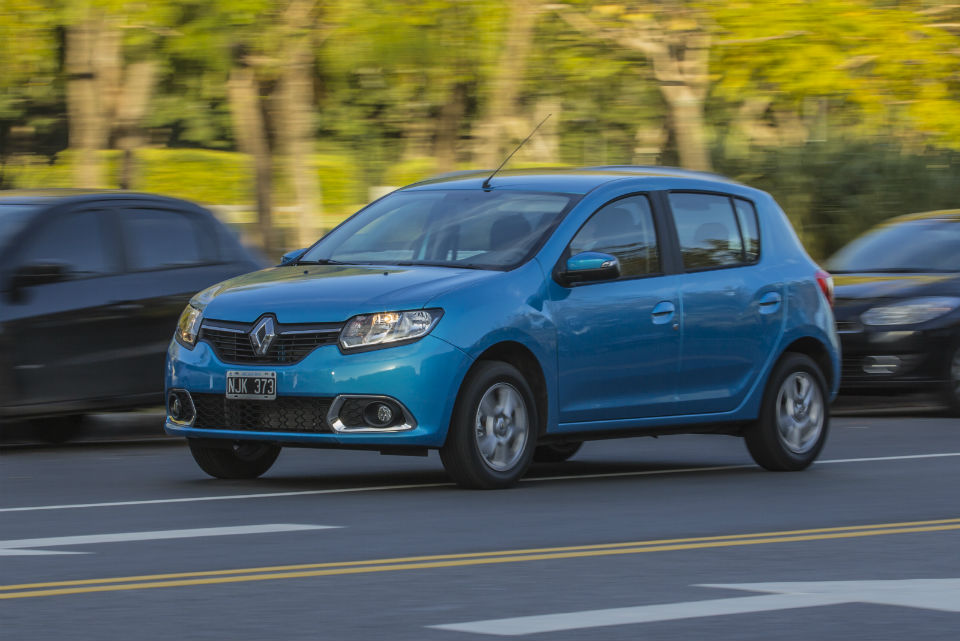 RENAULT-SANDERO-CIUDAD