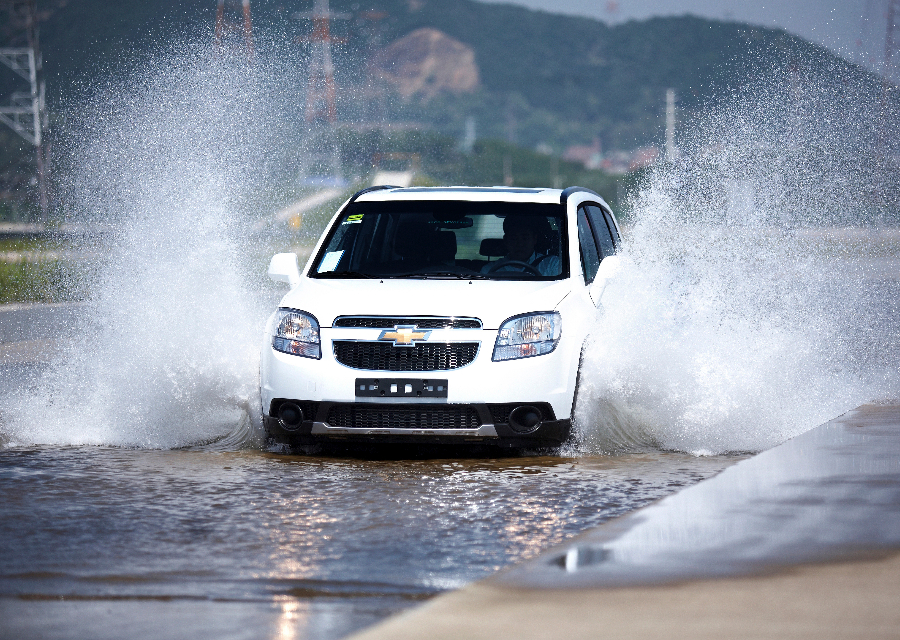 Aquaplaning-01