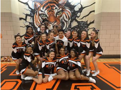 Urbana High School | CHEERLEADING | Activities