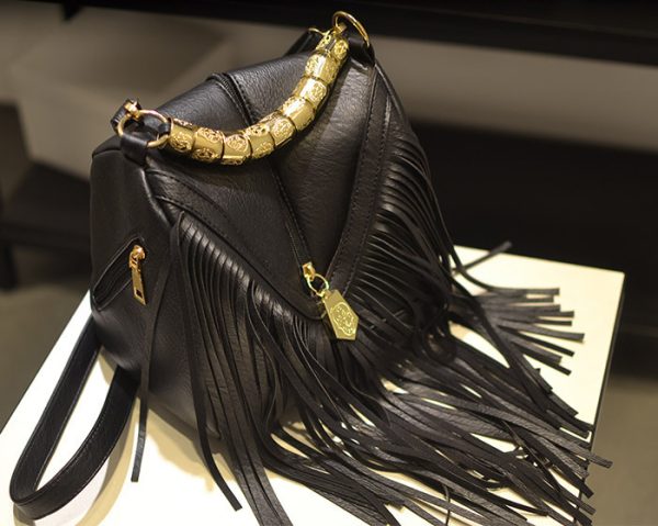 Women's Fashion Tassel Shoulder Messenger Bag - Image 3
