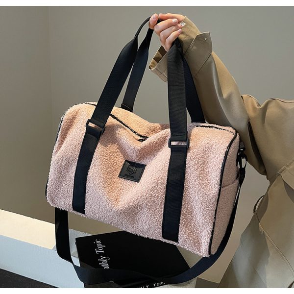 Autumn And Winter New Casual Portable Travel Large Capacity Simple Lambswool Shoulder Crossbody Tote Bag - Image 4