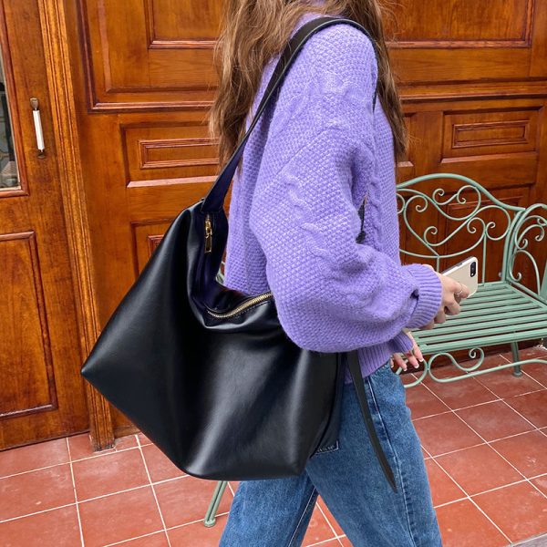 Daily Soft Collapse Minimalist Style Shoulder Bag New - Image 6