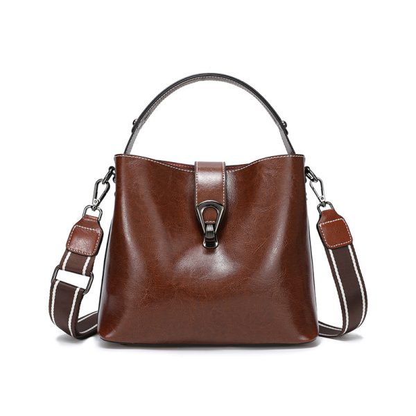 Women's Autumn And Winter Bucket Bag Shoulder Messenger Bag - Image 10