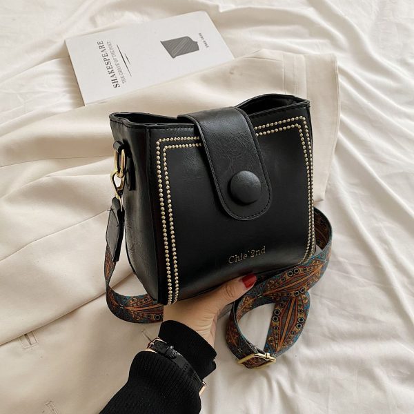 New Fashion Retro High Texture Shoulder Messenger Bag - Image 10