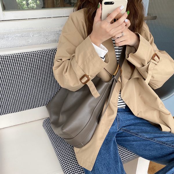 Daily Soft Collapse Minimalist Style Shoulder Bag New - Image 5