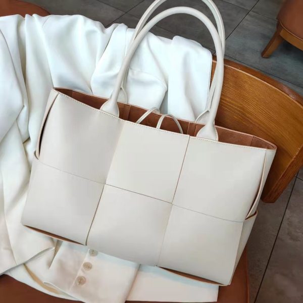 Large Capacity Shoulder Tote Bag - Image 7