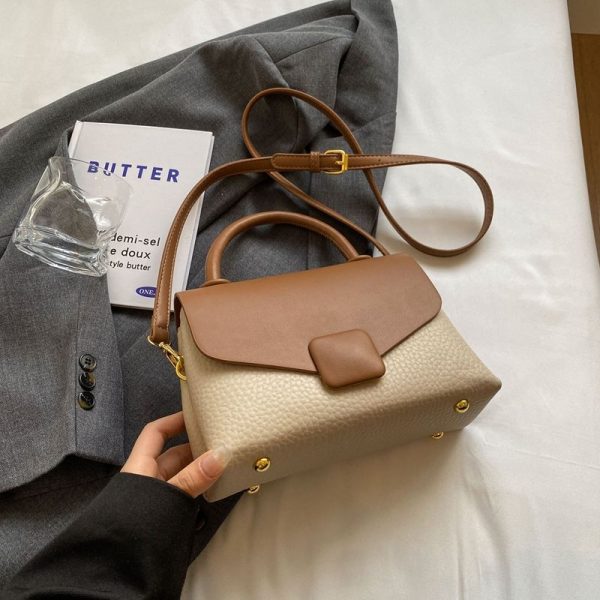 Fashionable Retro Handbag For Women - Image 4