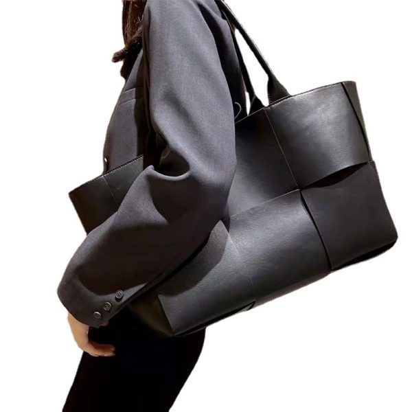 Large Capacity Shoulder Tote Bag - Image 2