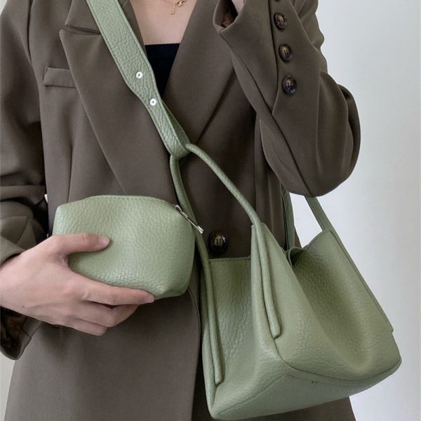 High Level Sense Of Soft Leather Lychee Grain Wrapped In Bucket - Image 5