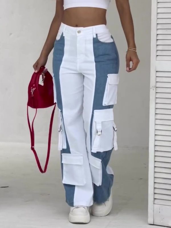 Contrast Pocket Cargo Jeans - Image 4