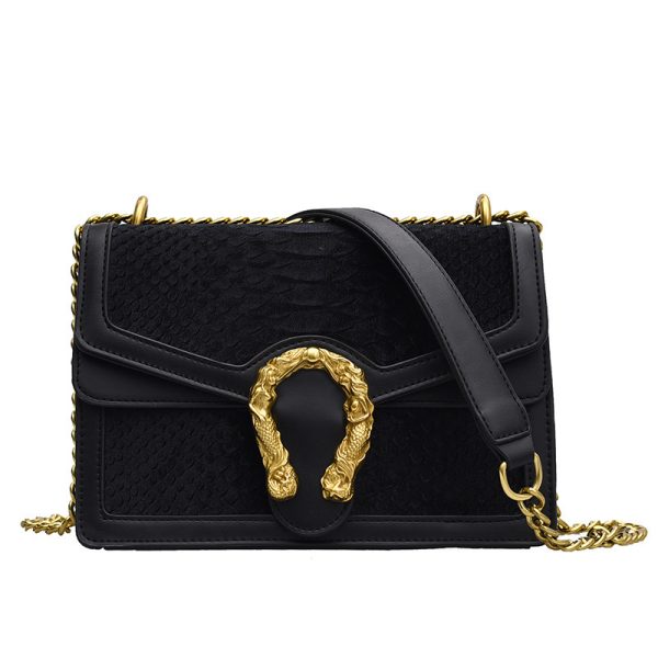 One Shoulder Chain Messenger Bag - Image 6