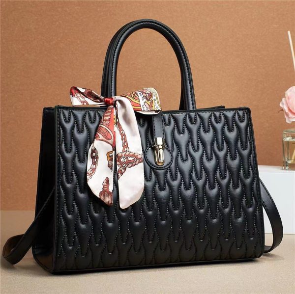 Silk Scarf Diamond Embossed Solid Color Soft Leather Shoulder Bag - Image 4