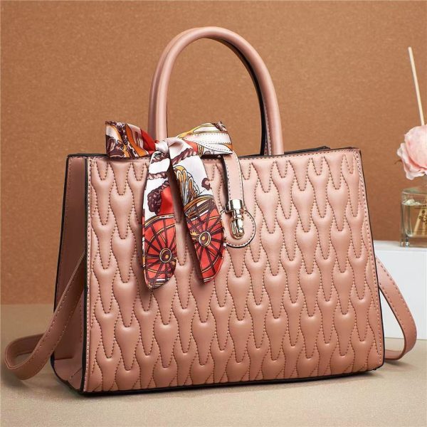 Silk Scarf Diamond Embossed Solid Color Soft Leather Shoulder Bag - Image 3