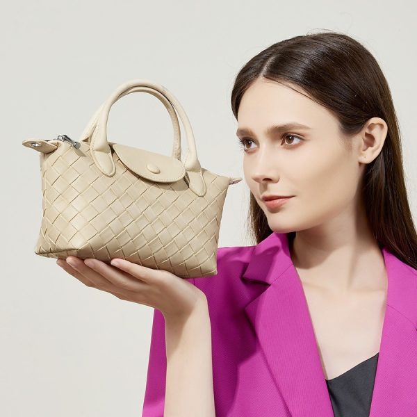 Fashion Cattlehide Leather Woven Leather Handbag - Image 2